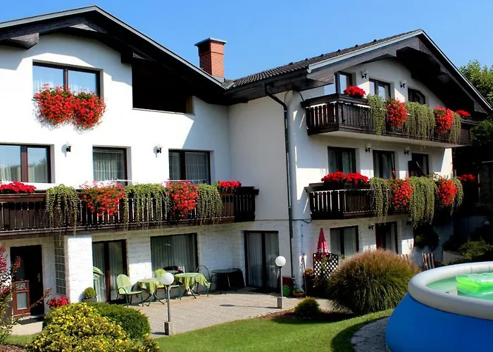 Garden Jansa 拉多夫吉卡