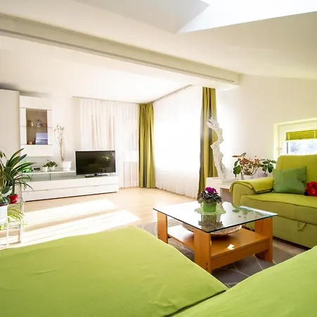 Apartmán Garden Jansa *