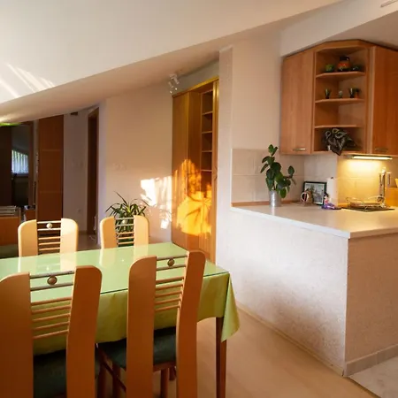 Garden Jansa Apartment Radovljica
