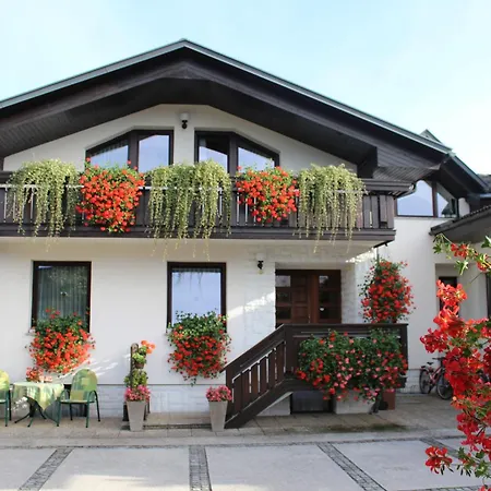 Garden Jansa Apartmán *