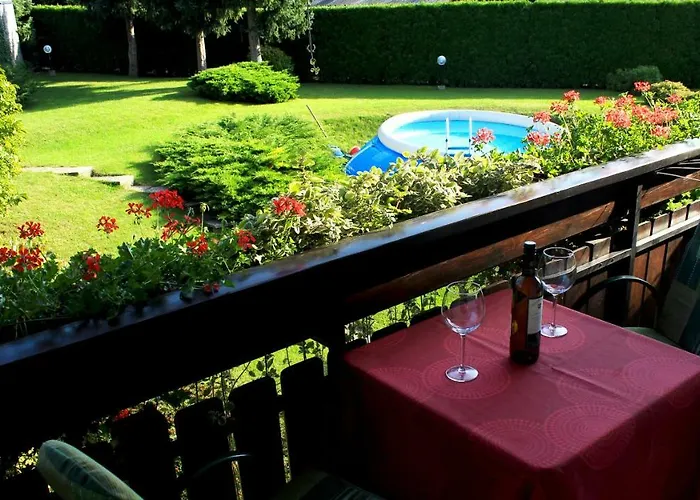 Garden Jansa דירה *