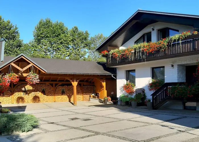 Garden Jansa דירה *